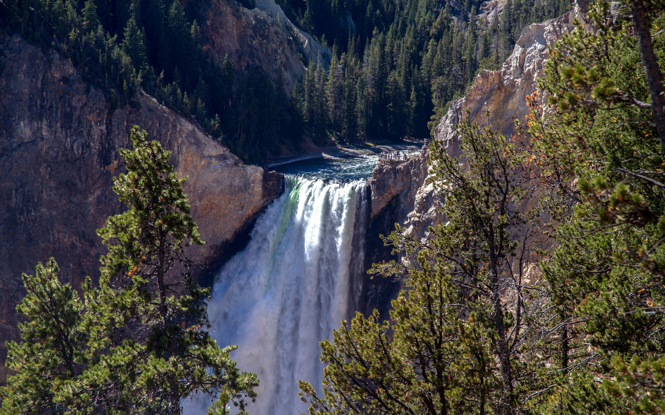 Wasserfall im Nationalpark in den USA