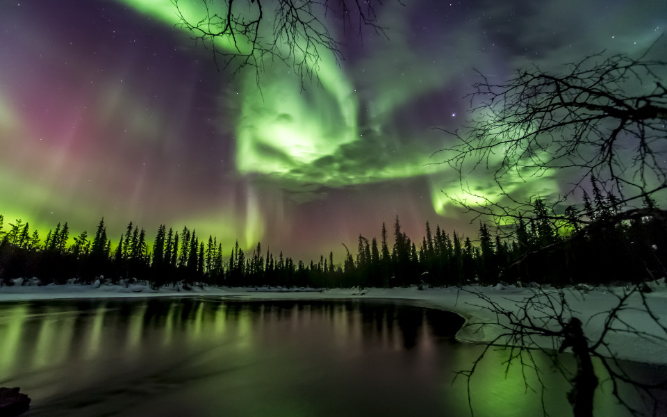Mirror auroras Lapland Markus Kiili 20150318- DSC4715