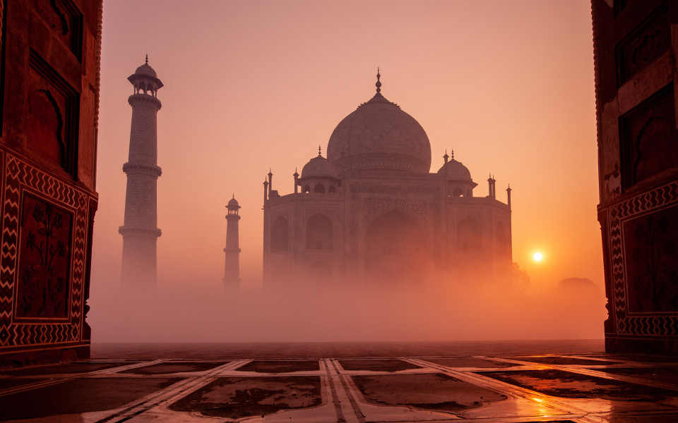 Erleben Sie die Magie Indiens: Faszinierende Städte, Kultur und authentische Begegnungen!