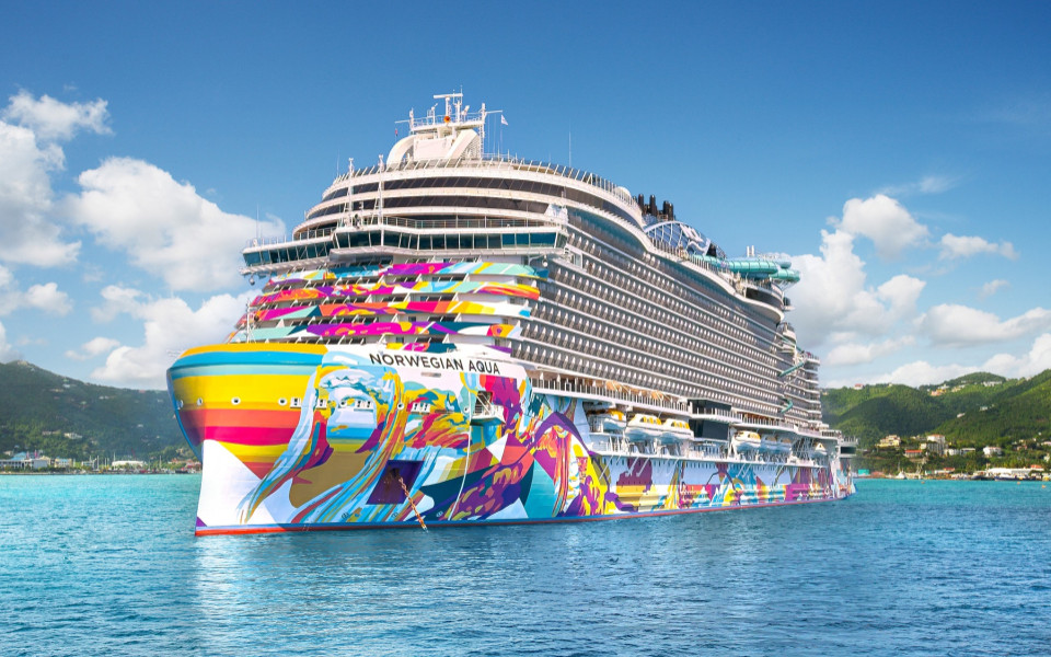 NCL Aqua Luftaufnahme vor Tortola