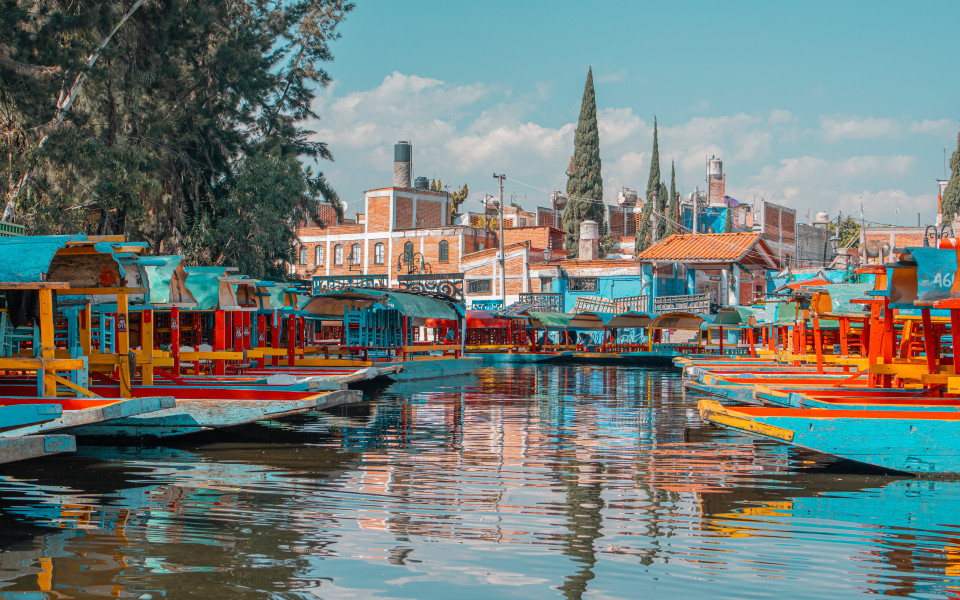 Trajineras von Xochimilco in Mexiko-Stadt
