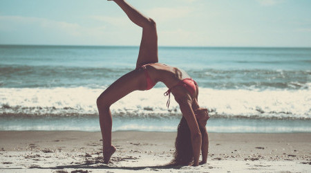 pixabay_yoga-strand
